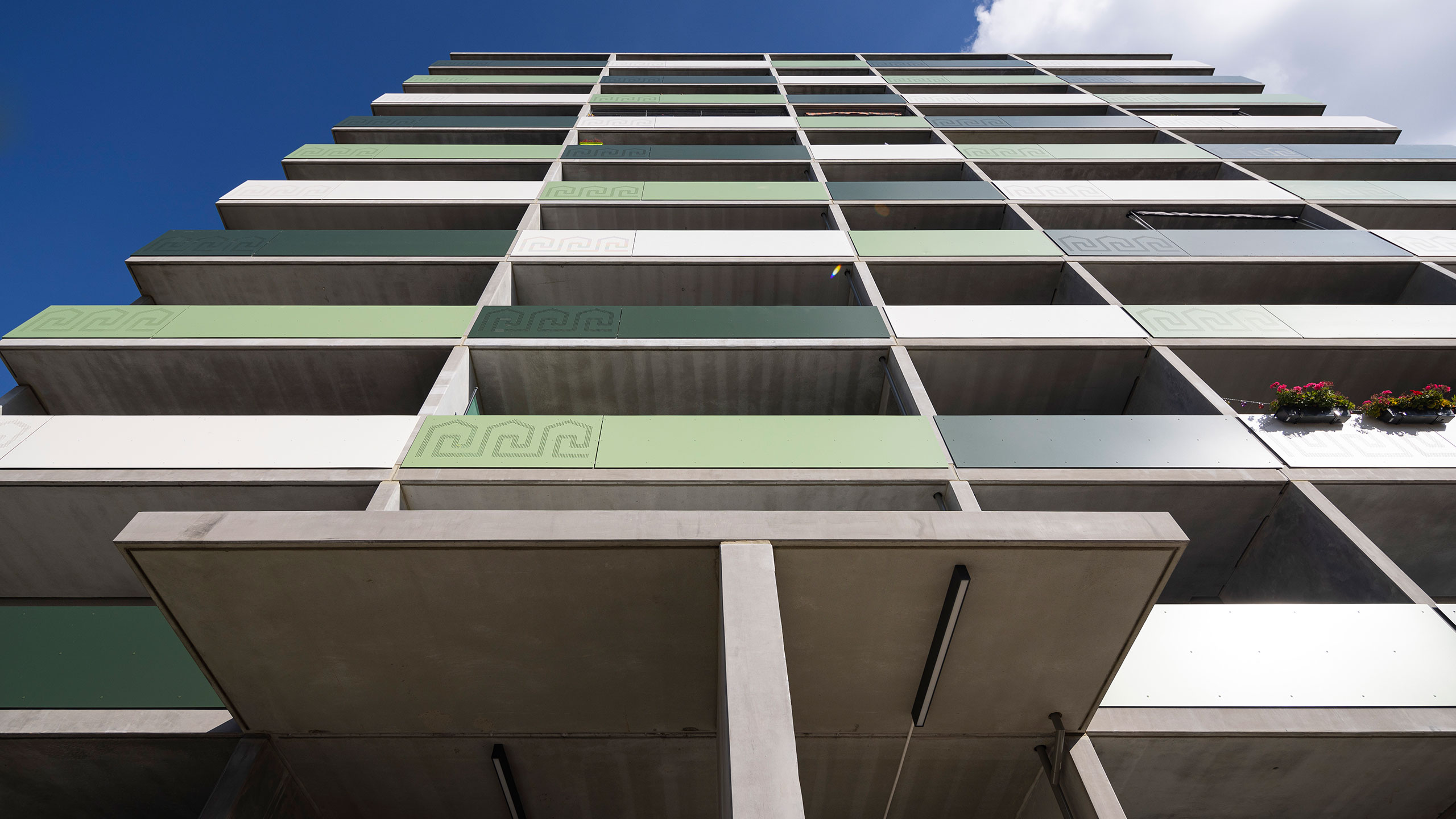 18-15-16-vossstrasse-01