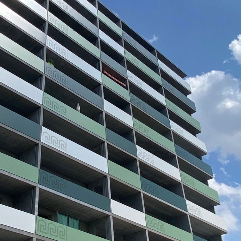 Brandschutz Update Wohngebäude Hochhaus - Ansicht Balkonanlage